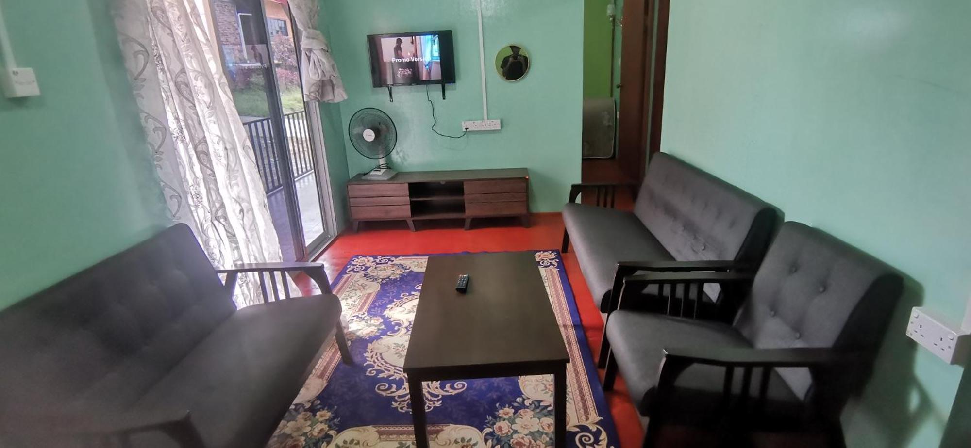 Strawberry Rest House Mesilou Kampong Kundassan الغرفة الصورة